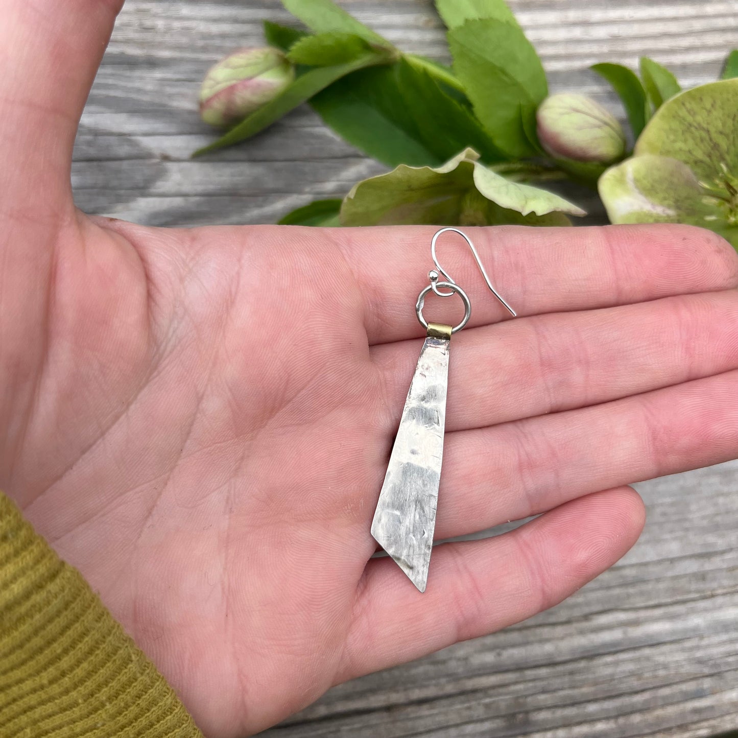 Mixed metal Hinge Earring