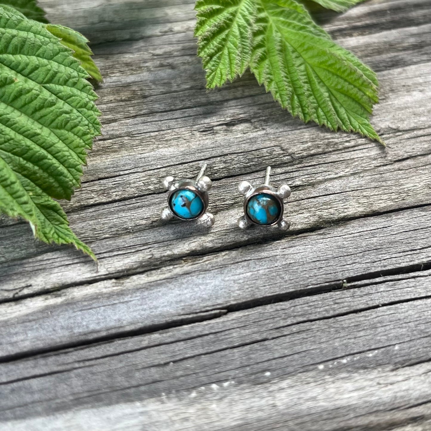Studded Mohave Copper Turquoise Post